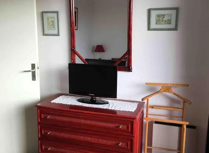 Tres Bel De Standing A 300 Metres De La Mer, Et A Proximite Du Casino De Deauville Apartament *